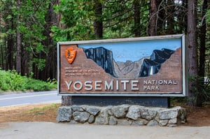 Yosemite Sign