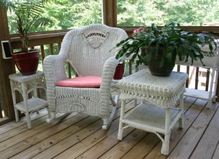 wicker-rocking-chair-50613_1920-1.jpg